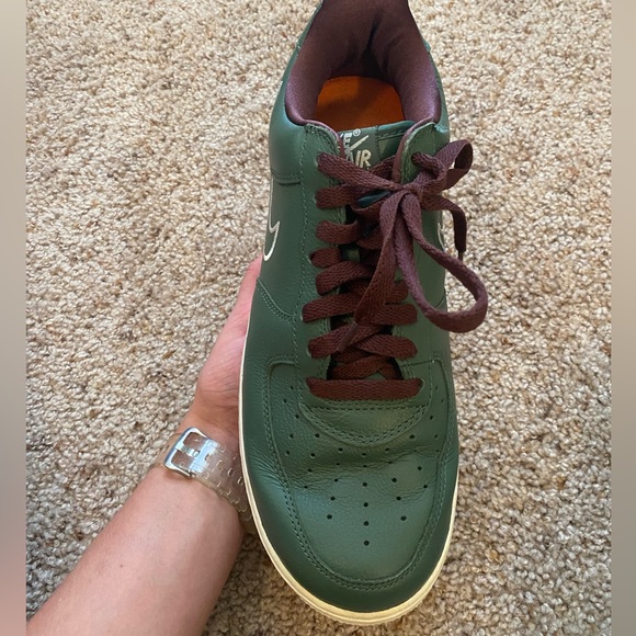 Nike Air Force 1 Hong Kong, Mens Size 9.5 - Picture 9 of 16